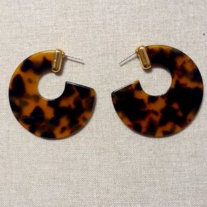 Tortoise shell earrings